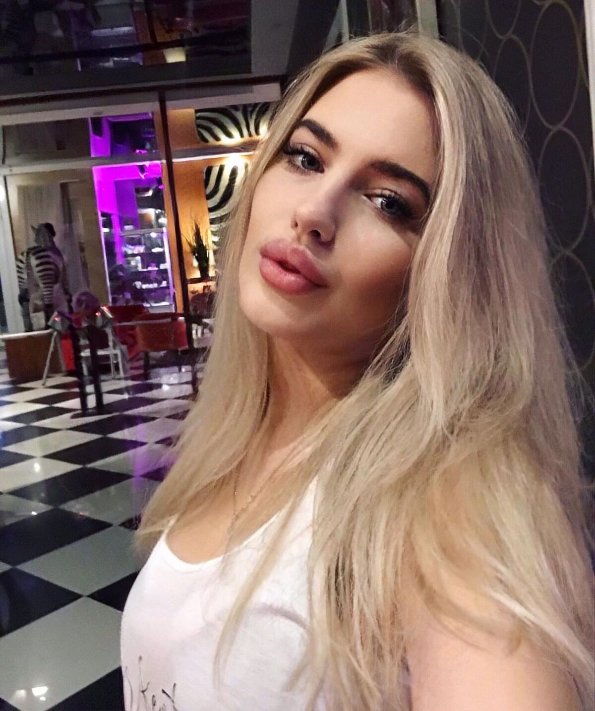 Luxury escort Monaco